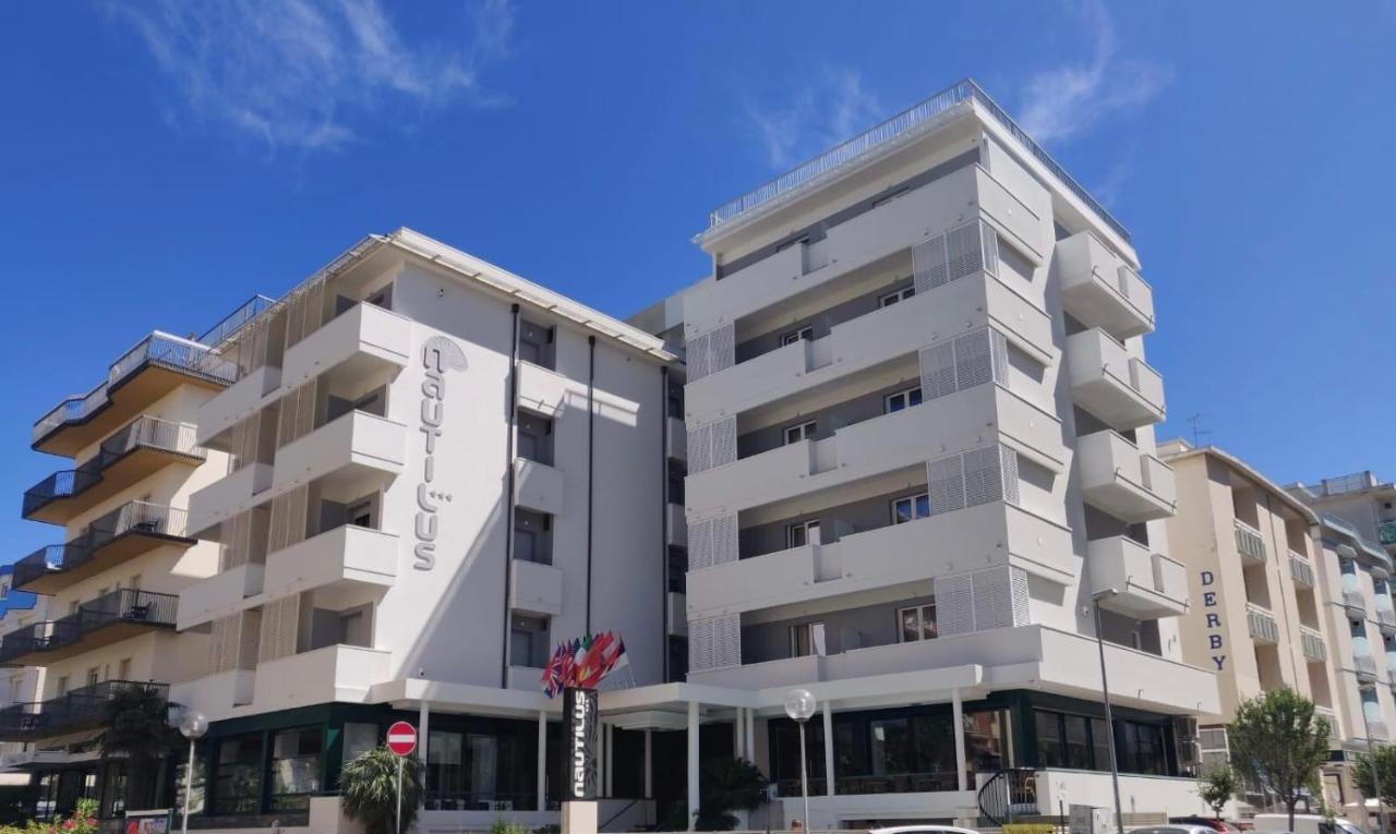 Hotel Nautilus Cattolica Kültér fotó
